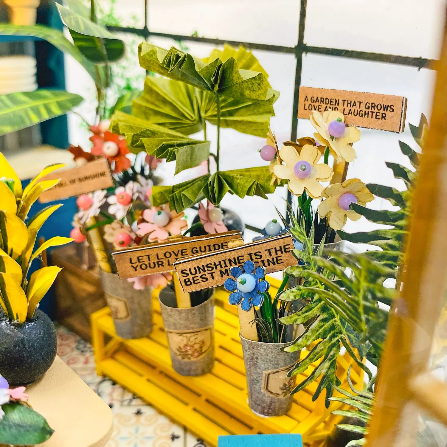 Craftsy Blomster Hus miniature diorama DIY 20x18x19 cm
