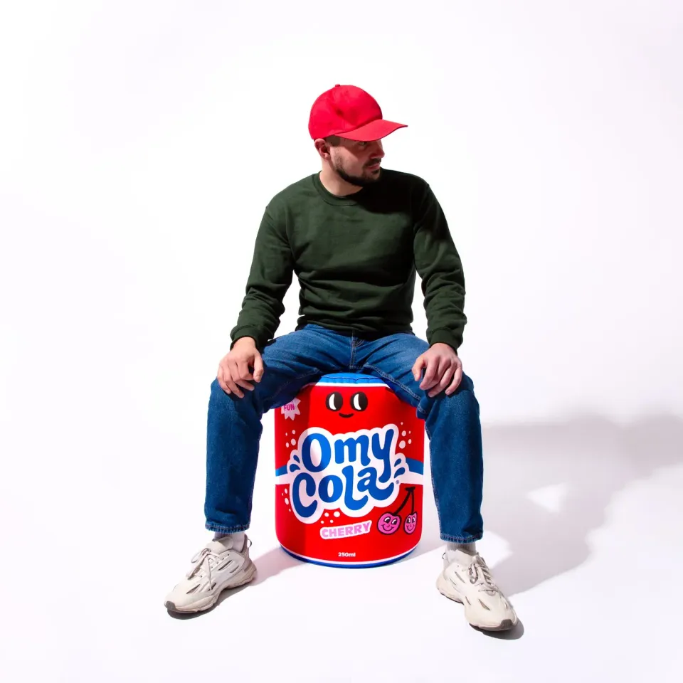 OMY Cola kæmpepude oppustelig colaflaske