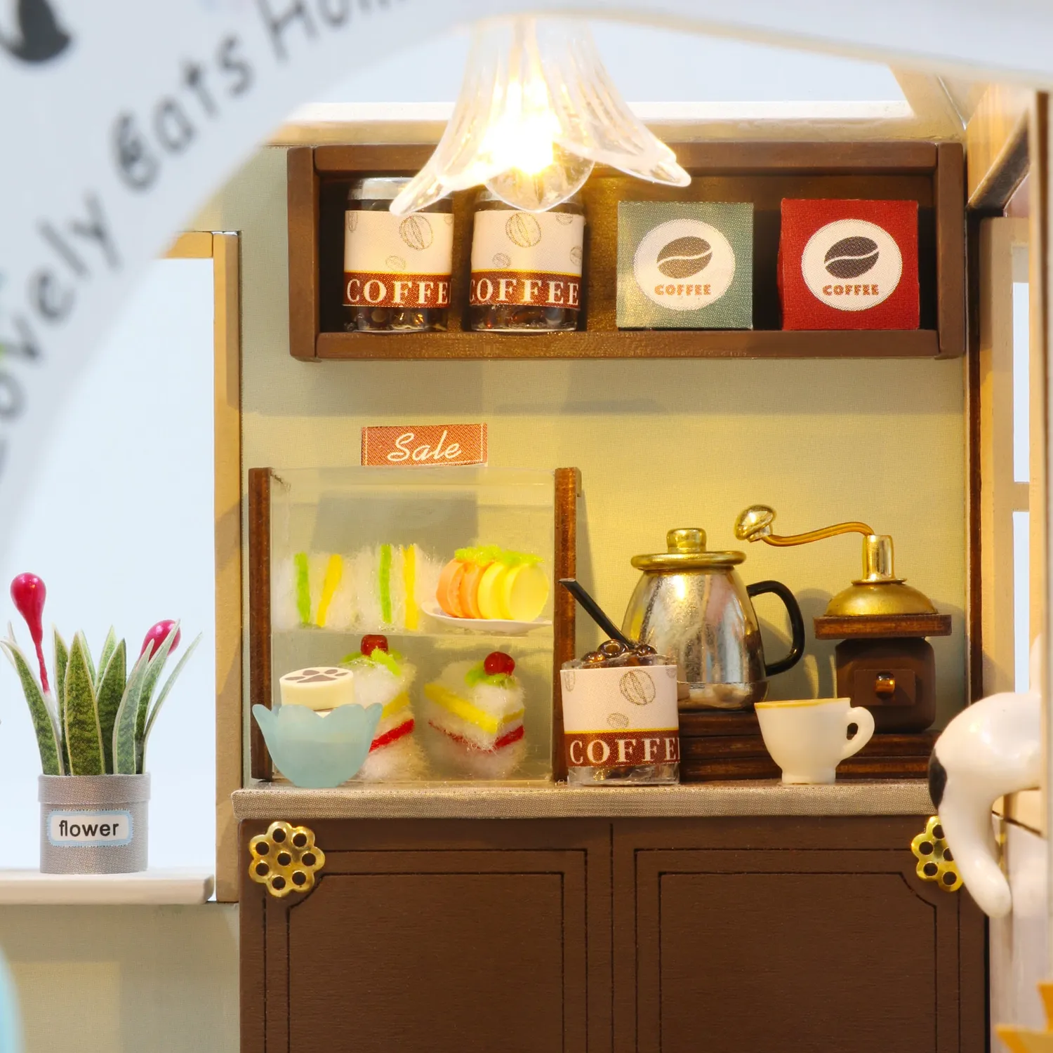 Craftsy Katte Café miniature diorama DIY byggesæt med LED-lys