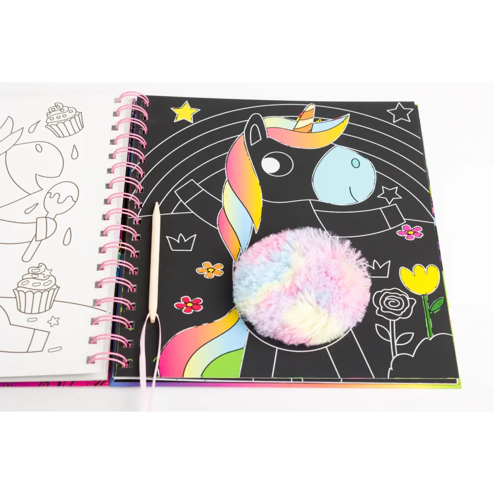 Decoden Magic Scratch Art Fluffy Unicorns skrabebog