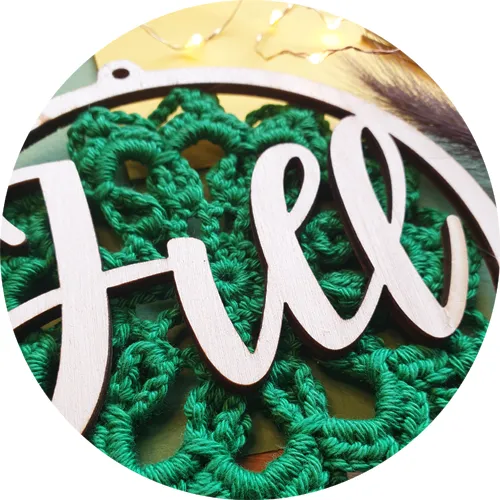 MooiHout DIY julekugle hæklesæt med navn mandala