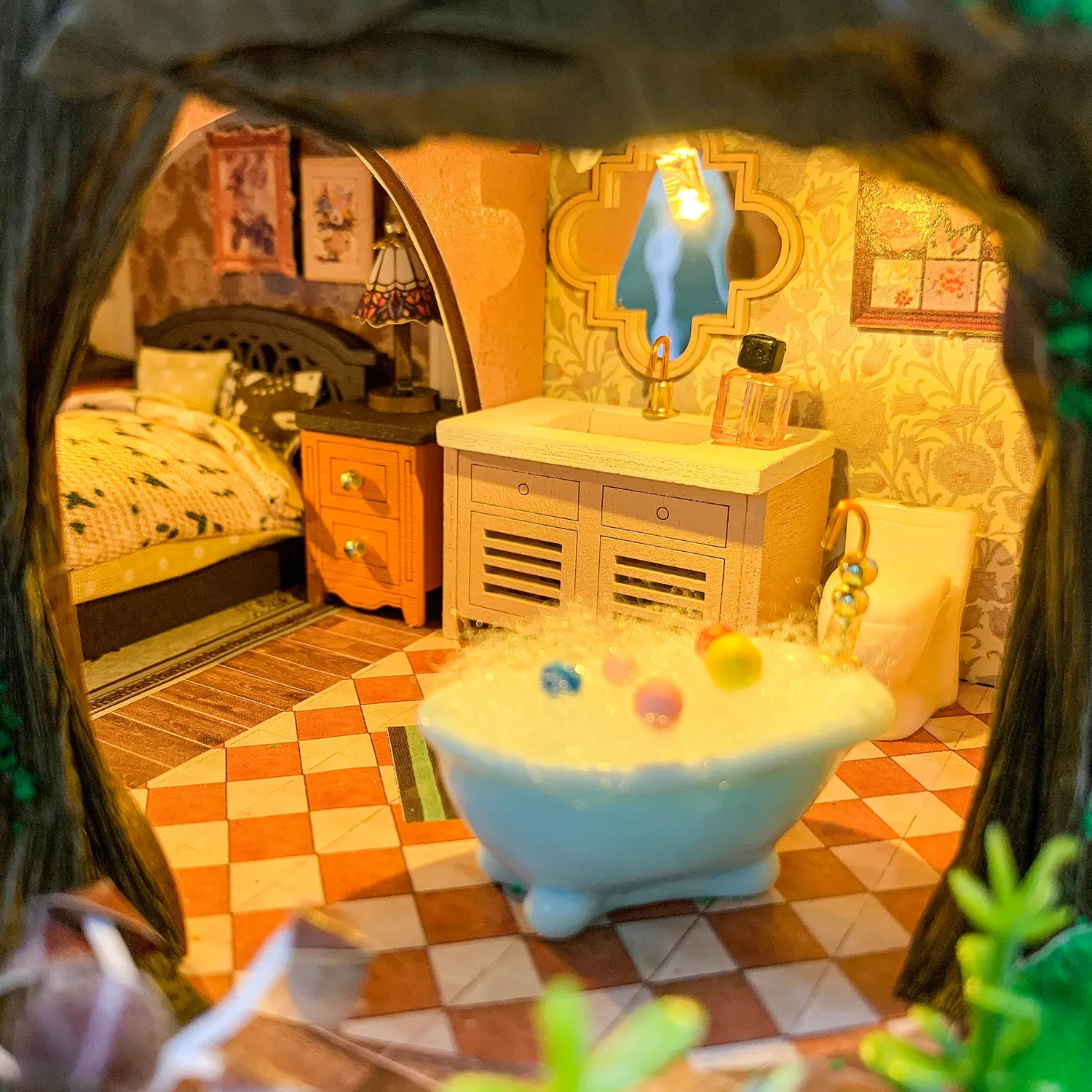 Craftsy Eventyrskov miniature diorama DIY 32x23x30 cm