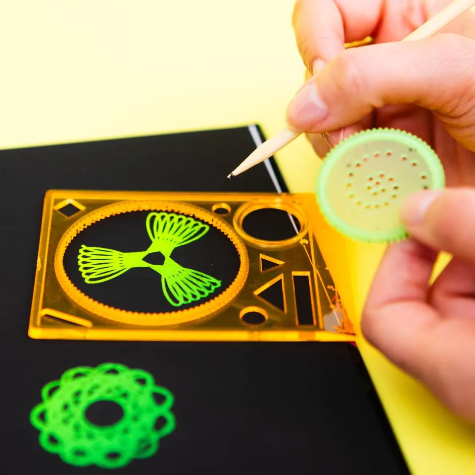 Decoden Magic Scratch Art Spiro skrabebog dyr 6-9 år